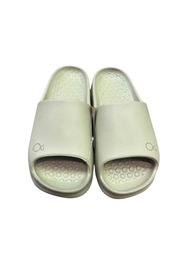 Chinelo Ogochi - Slide Bege
